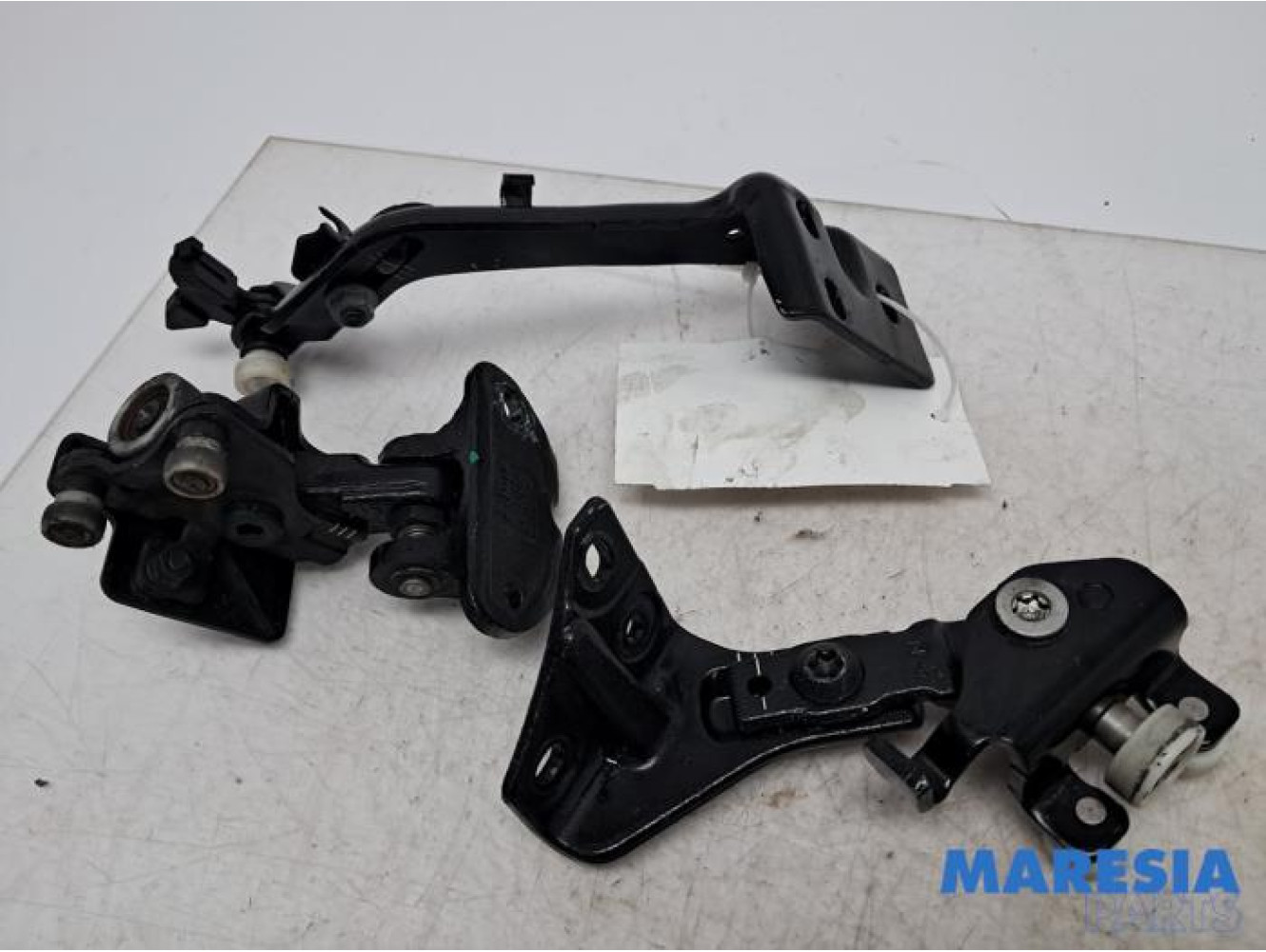 Opel - Movano - Schuifdeurrol rechts
