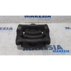 Renault - Kangoo - Front brake calliper, left