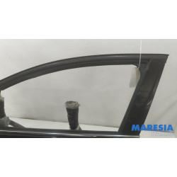 Renault - Clio - Door 4-door, front left