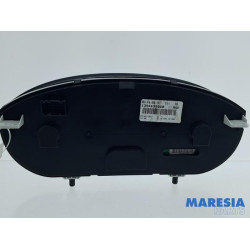 Opel - Movano - Instrument de bord