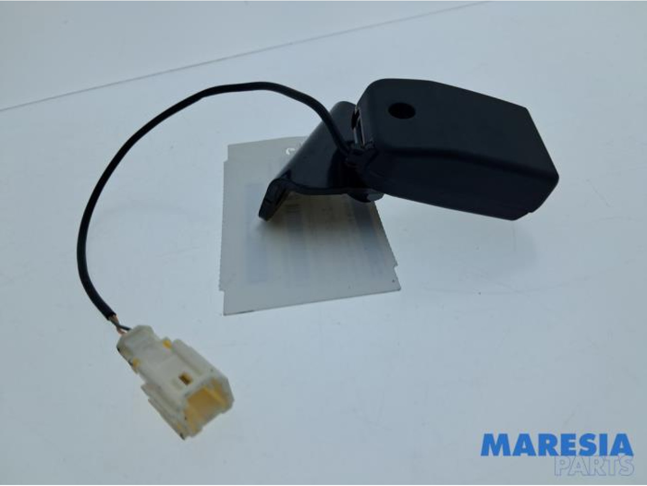 Peugeot - RCZ - Rear seatbelt buckle, centre