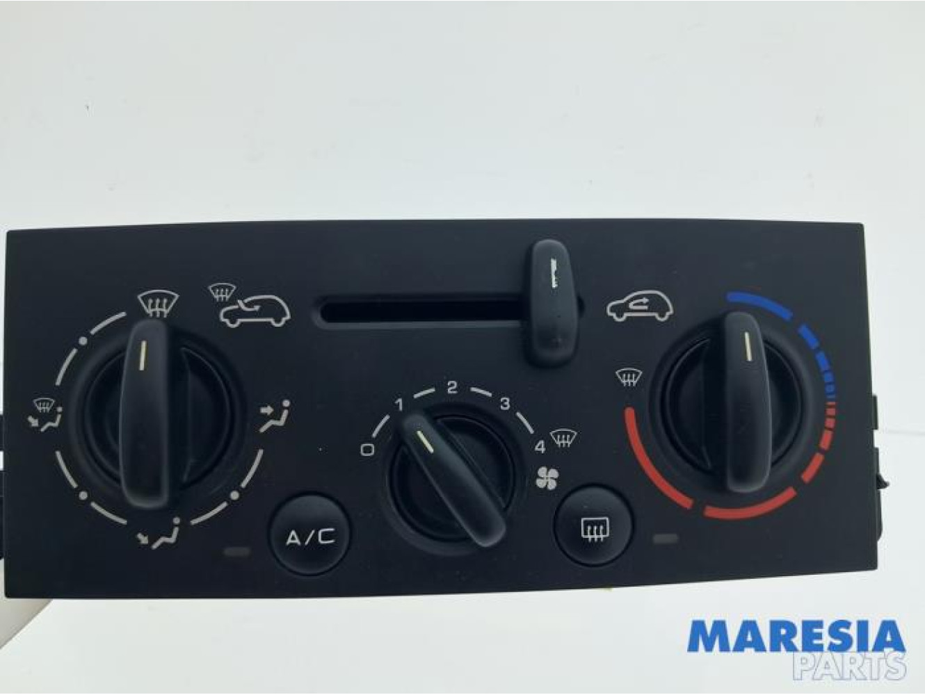 Peugeot - 207 - Panneau de commandes chauffage