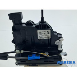 Opel - Movano - Tailgate lock mechanism