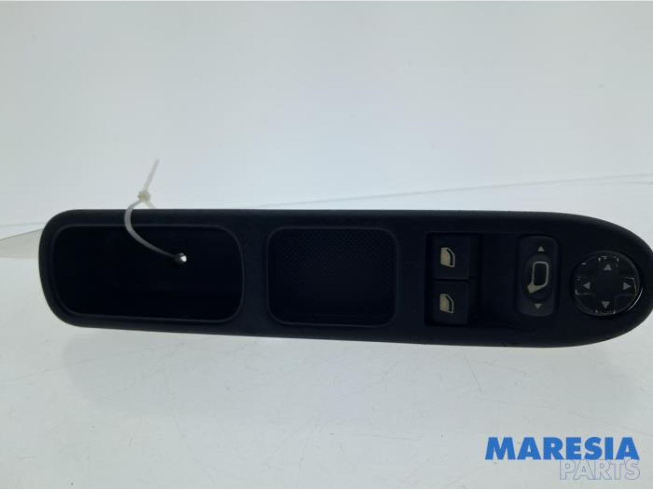 Peugeot - 207 - Multi-functional window switch