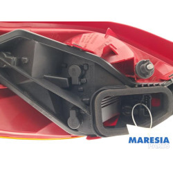 Peugeot - 207 - Taillight, right