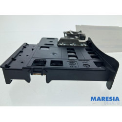 Opel - Movano - Fuse box