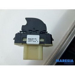 Renault - Clio - Elektrisches Fenster Schalter