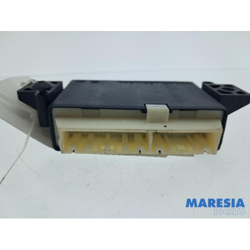 Renault - Clio - PDC Modul