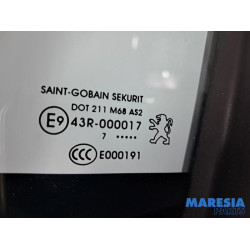 Peugeot - 207 - Dreieckfenster links vorne
