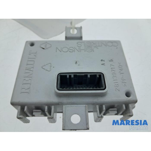 Renault - Clio - Navigatie Module