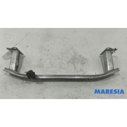 Renault - Clio - Bumperframe voor