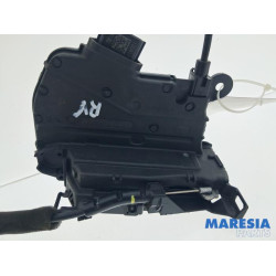 Renault - Clio - Front door lock mechanism 4-door, right