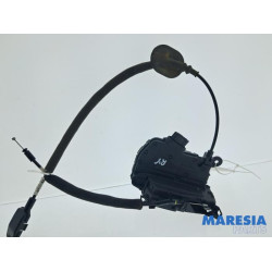 Renault - Clio - Front door lock mechanism 4-door, right
