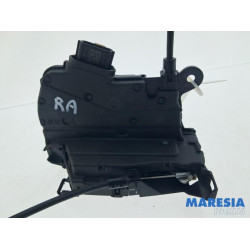 Renault - Clio - Rear door mechanism 4-door, right