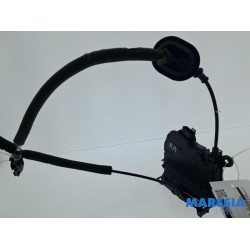 Renault - Clio - Rear door mechanism 4-door, right