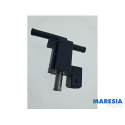 Renault - Clio - Turbo pressure regulator