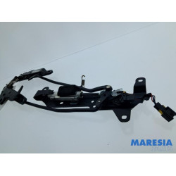 Peugeot - 207 - Verrouillage toit escamotable
