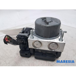 Renault - Clio - ABS pump