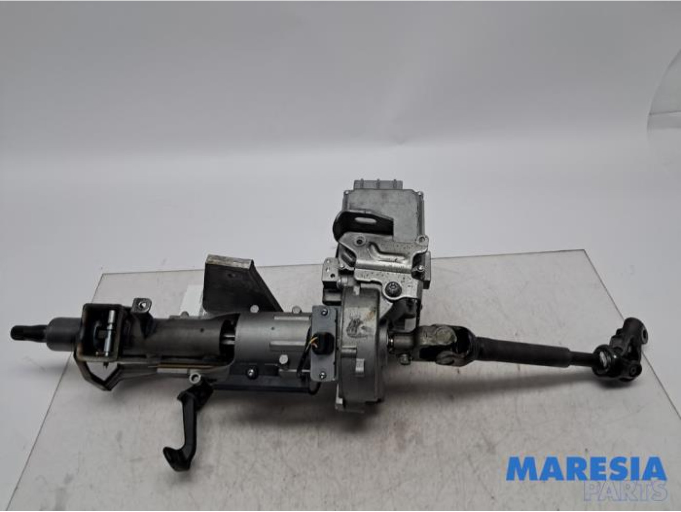 Renault - Clio - Steering column housing