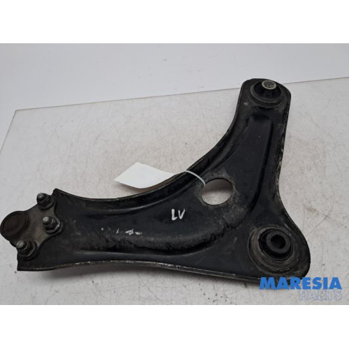 Peugeot - 208 - Querlenker unten links vorne