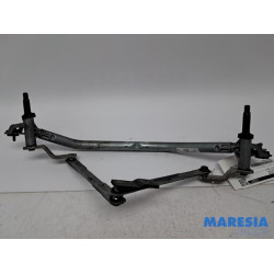 Peugeot - 208 - Wiper mechanism