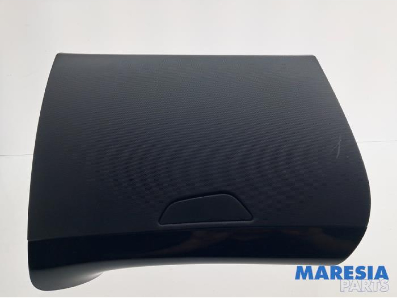 Renault - Captur - Glovebox