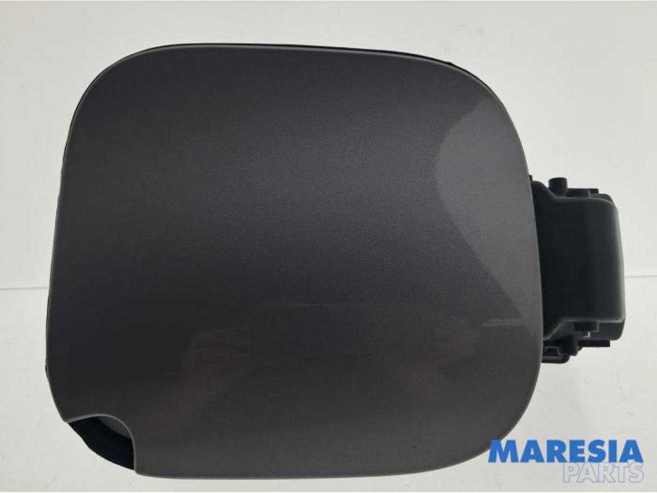 Renault - Captur - Tank cap cover