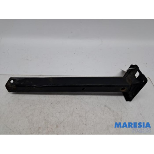 Peugeot - 207 - Support partie avant