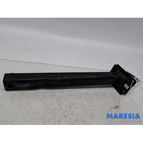 Peugeot - 207 - Support partie avant