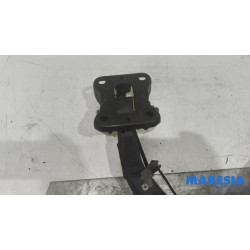 Opel - Vivaro - Rear wishbone, left