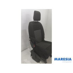Opel - Vivaro - Seat, left