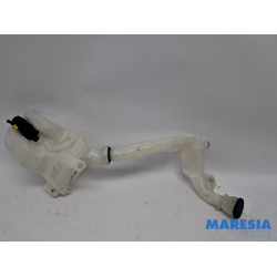 Peugeot - 207 - Front windscreen washer reservoir