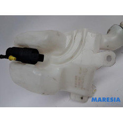 Peugeot - 207 - Front windscreen washer reservoir