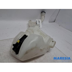 Peugeot - 207 - Front windscreen washer reservoir