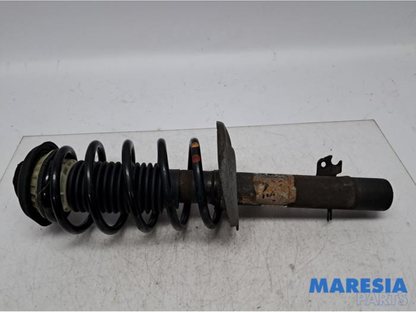 Peugeot - 207 - Front shock absorber rod, left