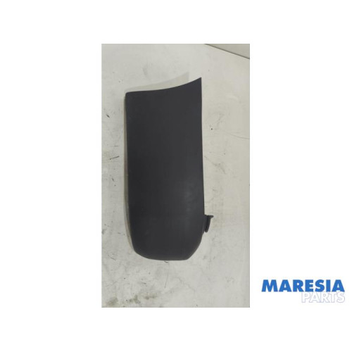 Opel - Vivaro - Rear bumper component, left
