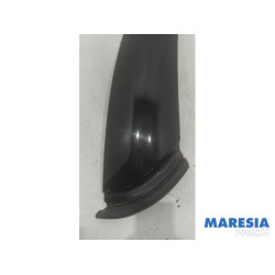 Renault - Megane - C-style sealing cover right