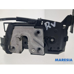 Renault - Captur - Front door lock mechanism 4-door, right