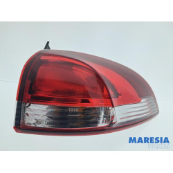 Renault - Clio - Taillight, right
