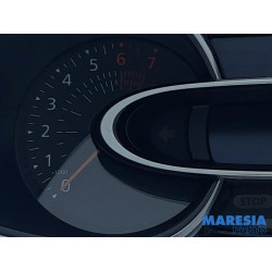 Renault - Clio - Instrument panel