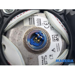 Renault - Clio - Left airbag (steering wheel)