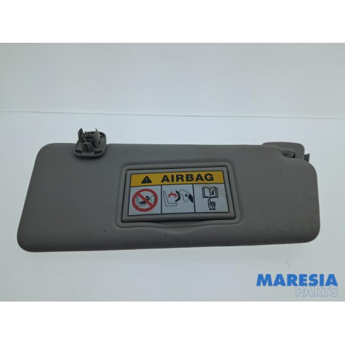 Renault - Clio - Sun visor