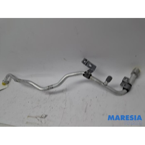Renault - Megane - Airco Leiding