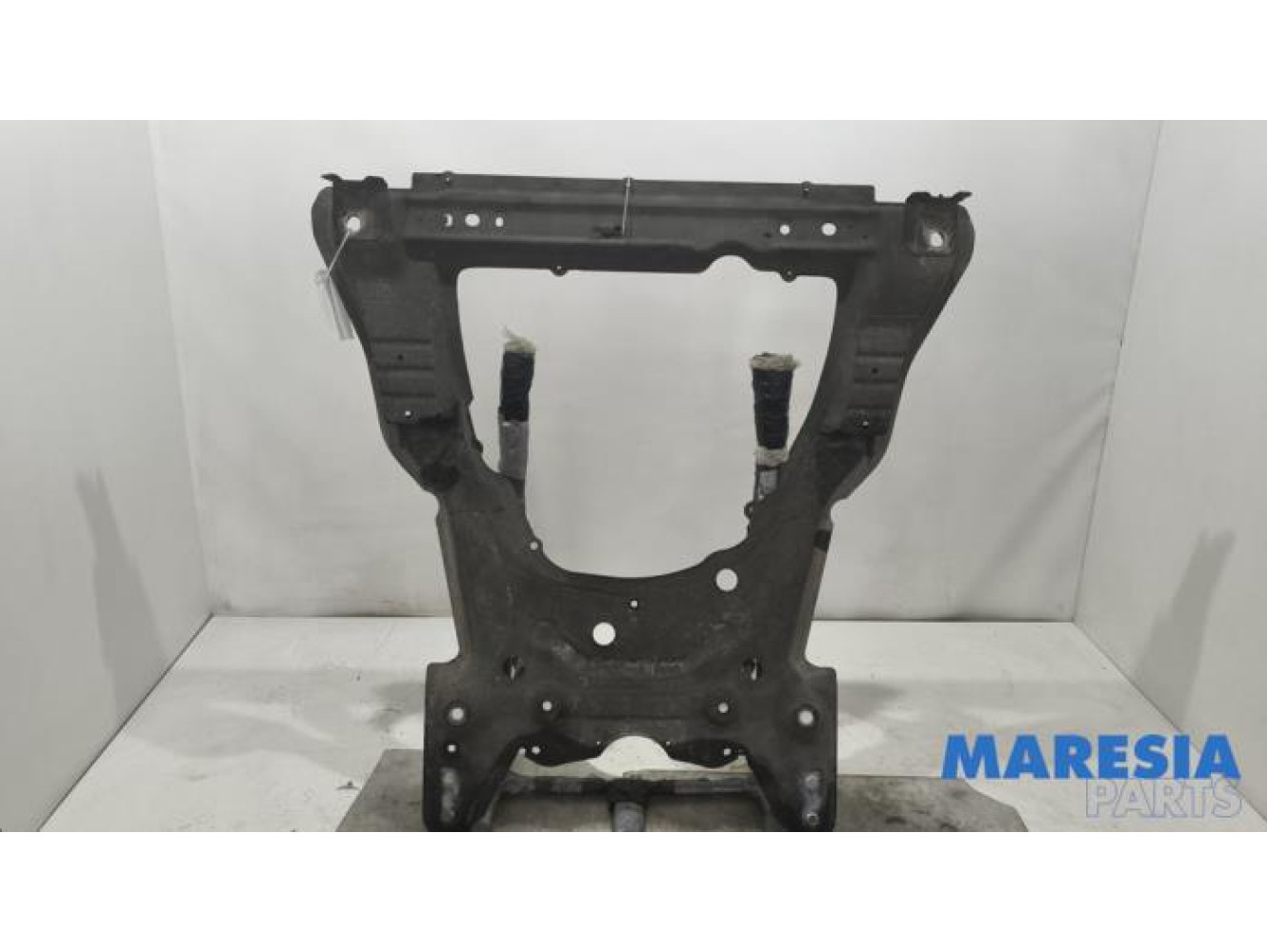 Renault - Megane - Radiatorbalken
