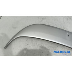 Renault - Megane - Spoiler tailgate
