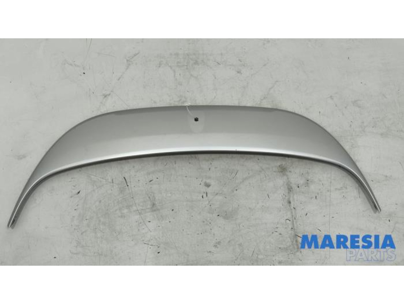 Renault - Megane - Spoiler tailgate
