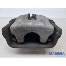 Renault - Megane - Rear brake calliper, left