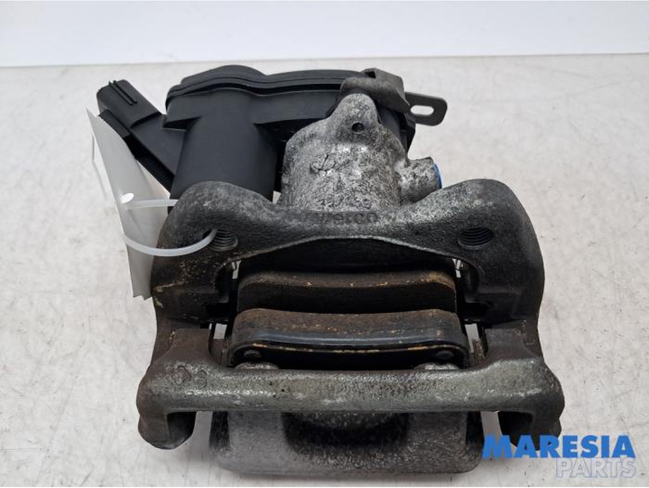 Renault - Megane - Rear brake calliper, left