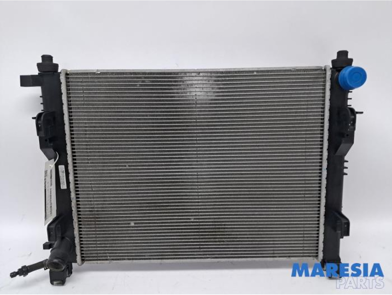 Renault - Clio - Radiator