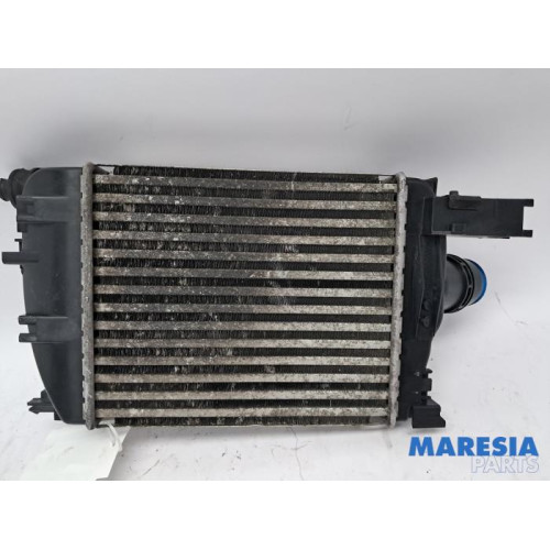 Renault - Clio - Intercooler